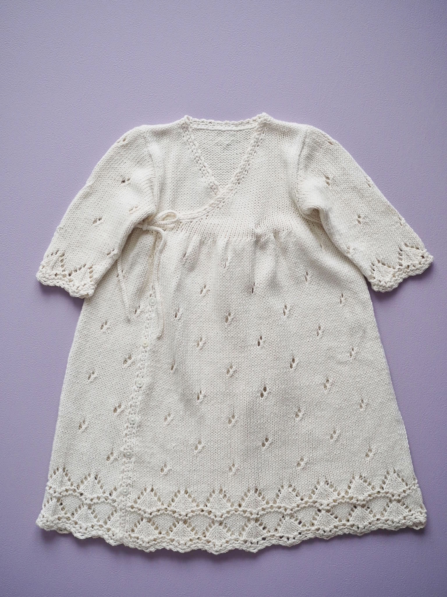 満点の ベビードレス1回のみ使用 手編み kids-nurie.com